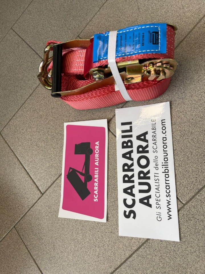 CINGHIA NUOVA PER SOLLEVAMENTO CARICHI PESANTI - Matériel de chantier: photos 3 CINGHIA NUOVA PER SOLLEVAMENTO CARICHI PESANTI - Matériel de chantier: photos 3