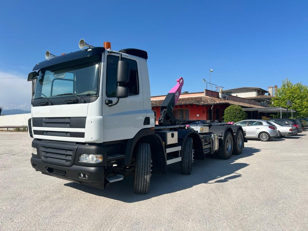 DAF CF85 SCARRABILE - Camion ampliroll: photos 1 DAF CF85 SCARRABILE - Camion ampliroll: photos 1