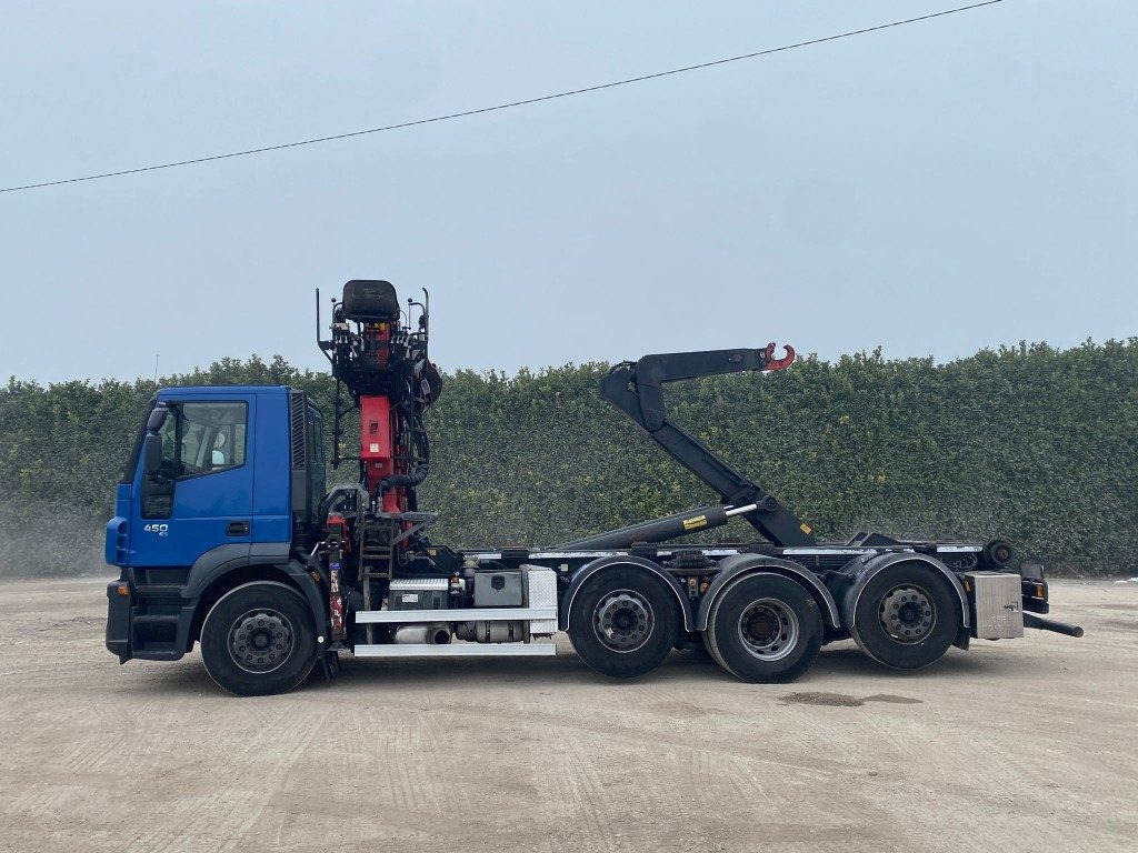 IVECO STRALIS 260.450 SCARRABILE CON GRU - Camion ampliroll: photos 3 IVECO STRALIS 260.450 SCARRABILE CON GRU - Camion ampliroll: photos 3
