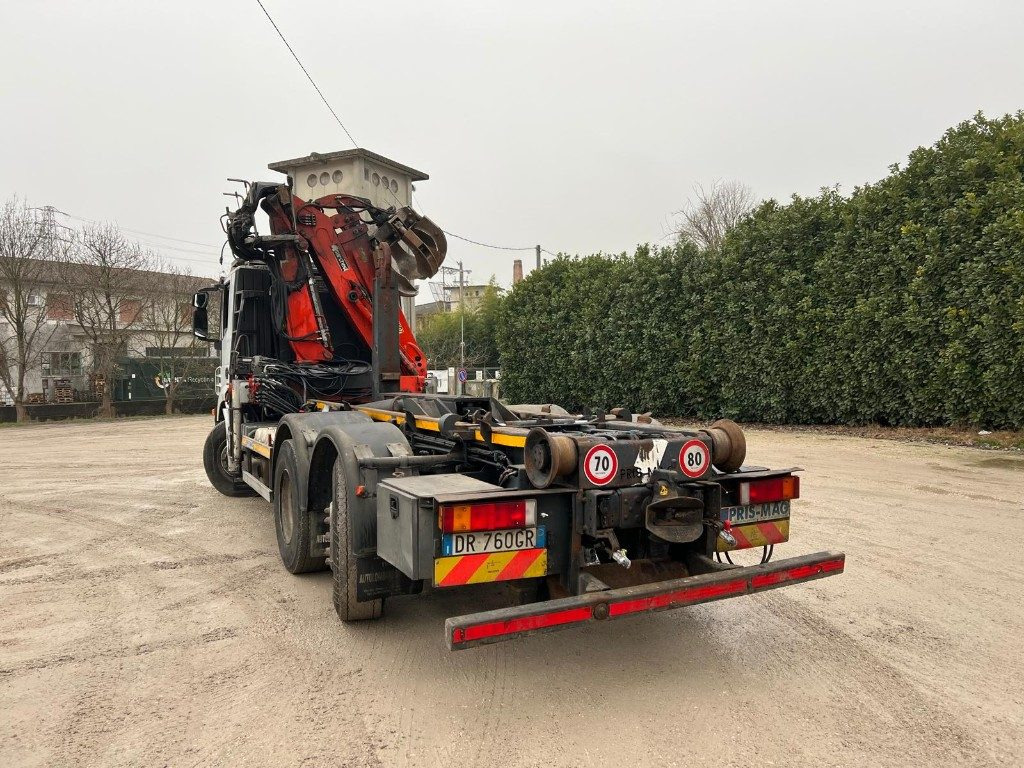 IVECO STRALIS 260S42 SCARRABILE USATO CON GRU - Camion ampliroll: photos 4 IVECO STRALIS 260S42 SCARRABILE USATO CON GRU - Camion ampliroll: photos 4