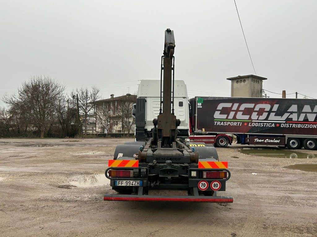 IVECO STRALIS 500 SCARRABILE - Camion ampliroll: photos 4 IVECO STRALIS 500 SCARRABILE - Camion ampliroll: photos 4