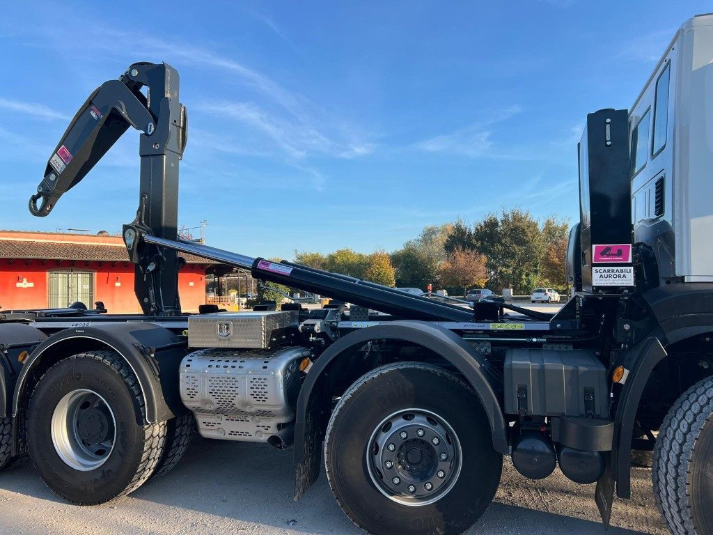 Camion ampliroll neuf IVECO TRAKKER T-WAY AD500 NUOVO SCARRABILE: photos 7
