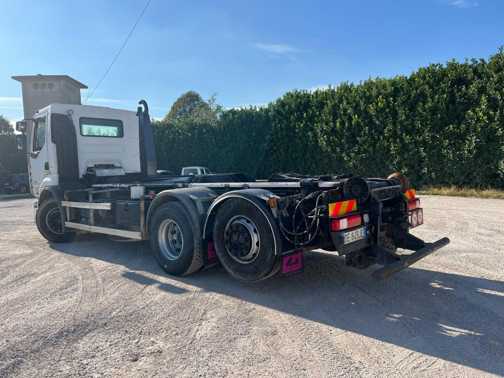 RENAULT PREMIUM 450 SCARRABILE FULL PNEUMATICO - Camion ampliroll: photos 5 RENAULT PREMIUM 450 SCARRABILE FULL PNEUMATICO - Camion ampliroll: photos 5