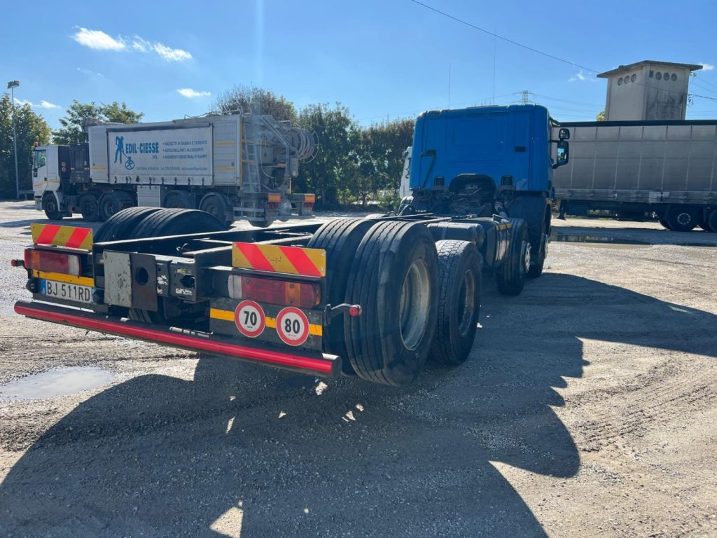 SCANIA 124GB 420 A TELAIO - crédit-bail SCANIA 124GB 420 A TELAIO: photos 7 SCANIA 124GB 420 A TELAIO - crédit-bail SCANIA 124GB 420 A TELAIO: photos 7