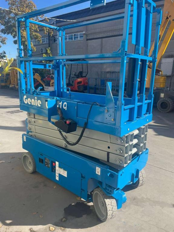 Genie GS-1932 - Nacelle ciseaux: photos 3 Genie GS-1932 - Nacelle ciseaux: photos 3