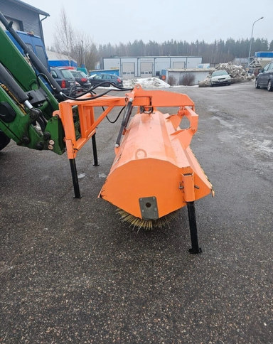 FMG AH 240 - Brosse pour Engins de chantier: photos 4 FMG AH 240 - Brosse pour Engins de chantier: photos 4
