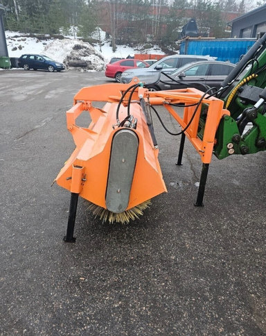 FMG AH 240 - Brosse pour Engins de chantier: photos 5 FMG AH 240 - Brosse pour Engins de chantier: photos 5