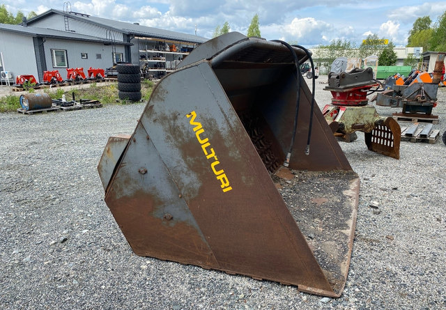 HyteraSeulakauha MPK 6/3 - Godet pour chargeur: photos 1 HyteraSeulakauha MPK 6/3 - Godet pour chargeur: photos 1