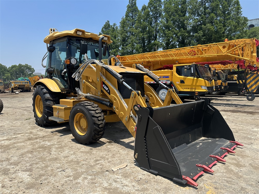 CATERPILLAR 420F 420f2 416e 428f Backhoe Loader - Tractopelle: photos 2 CATERPILLAR 420F 420f2 416e 428f Backhoe Loader - Tractopelle: photos 2