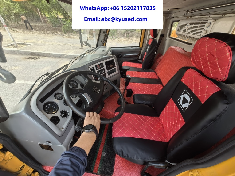 XCMG QY25K5D - Grue mobile: photos 5 XCMG QY25K5D - Grue mobile: photos 5