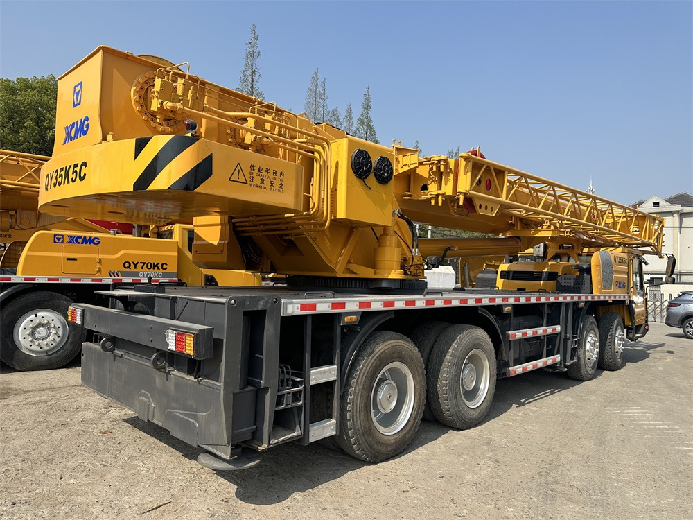 XCMG QY35K xct35l5 qy35k5c 35 ton truck crane - Grue mobile: photos 3 XCMG QY35K xct35l5 qy35k5c 35 ton truck crane - Grue mobile: photos 3