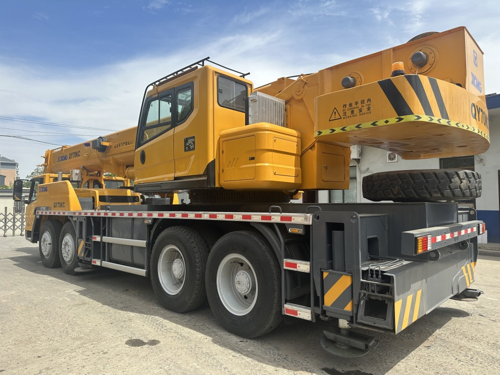 XCMG qy70kc xct75 qy75kc 70ton 75 ton 80 ton 85 ton 90 ton 100 ton 110 ton 130 ton truck crane - Grue mobile: photos 3 XCMG qy70kc xct75 qy75kc 70ton 75 ton 80 ton 85 ton 90 ton 100 ton 110 ton 130 ton truck crane - Grue mobile: photos 3