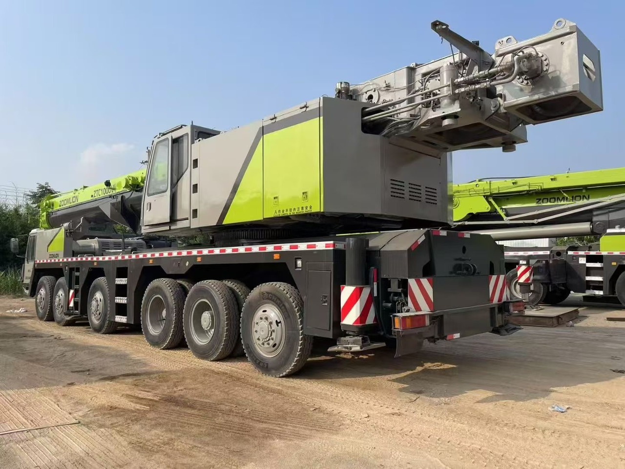 ZOOMLION ZTC1000V ZTC1100V ZTC1500V 100T 110T 150T Used truck crane - Grue mobile: photos 4 ZOOMLION ZTC1000V ZTC1100V ZTC1500V 100T 110T 150T Used truck crane - Grue mobile: photos 4