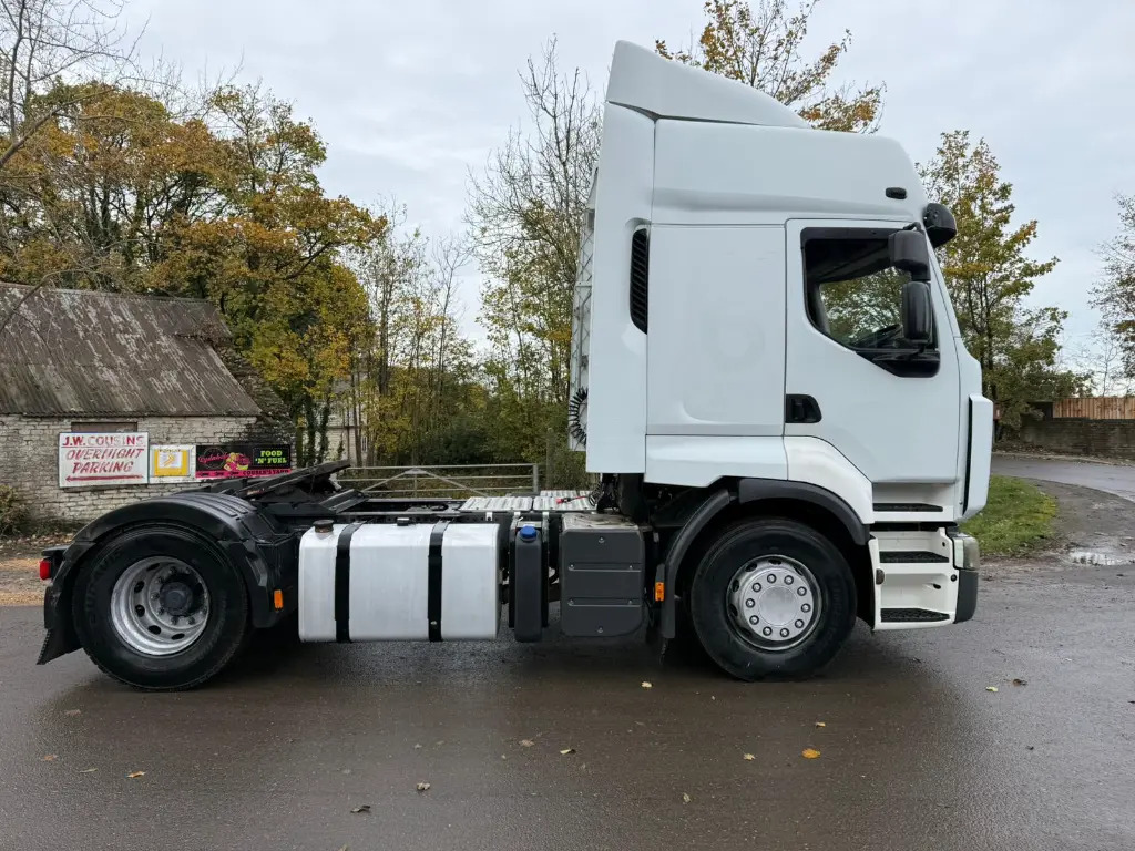 Renault Premium 440 DXi - Tracteur routier: photos 4 Renault Premium 440 DXi - Tracteur routier: photos 4