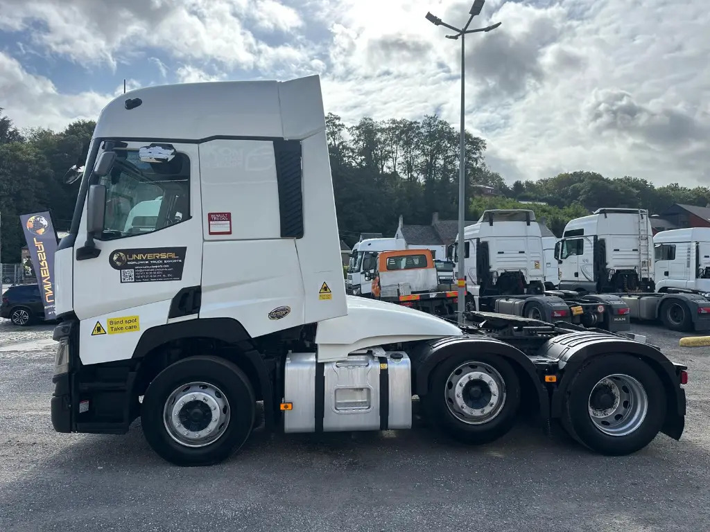 Renault T 460 (EJF) - Tracteur routier: photos 3 Renault T 460 (EJF) - Tracteur routier: photos 3