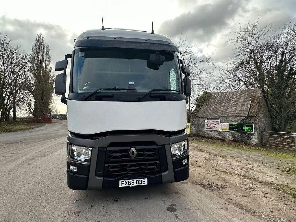 Renault T 460 (OBE) - Tracteur routier: photos 2 Renault T 460 (OBE) - Tracteur routier: photos 2