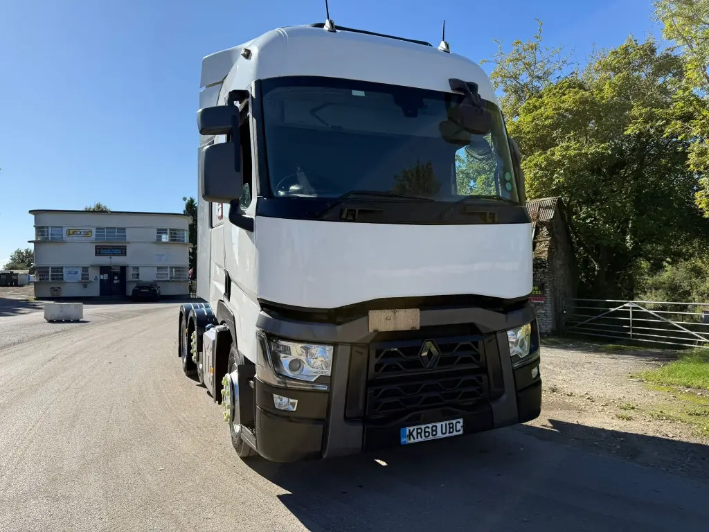 Renault T 480 6x2 - RHD (UBC) - Tracteur routier: photos 3 Renault T 480 6x2 - RHD (UBC) - Tracteur routier: photos 3