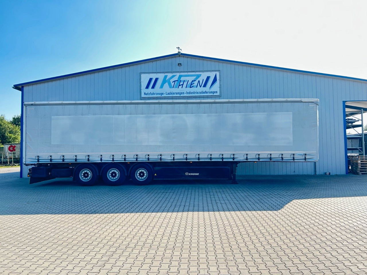 Krone SDP27 | Liftachse, Palettenkasten, Iceprotect - Semi-remorque rideaux coulissants: photos 1 Krone SDP27 | Liftachse, Palettenkasten, Iceprotect - Semi-remorque rideaux coulissants: photos 1