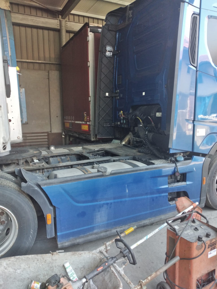 FORD F-MAX - Tracteur routier: photos 3 FORD F-MAX - Tracteur routier: photos 3