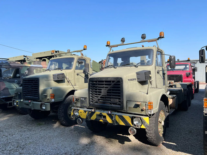 Volvo N 10 6X4 - HOOK CONTAINER (3x stock) - Camion: photos 3 Volvo N 10 6X4 - HOOK CONTAINER (3x stock) - Camion: photos 3