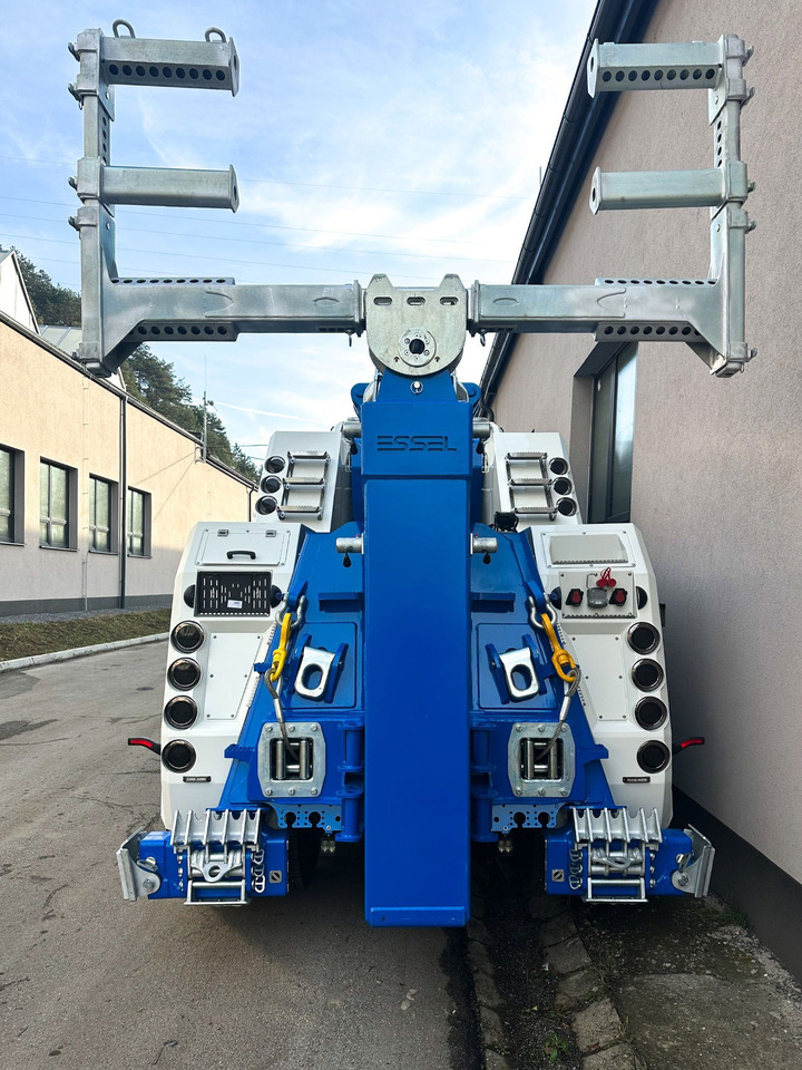 Volvo FH NEW ER4120 4 winches Volvo FH 540 8x4 WB5,6 - Remorqueuse: photos 3 Volvo FH NEW ER4120 4 winches Volvo FH 540 8x4 WB5,6 - Remorqueuse: photos 3