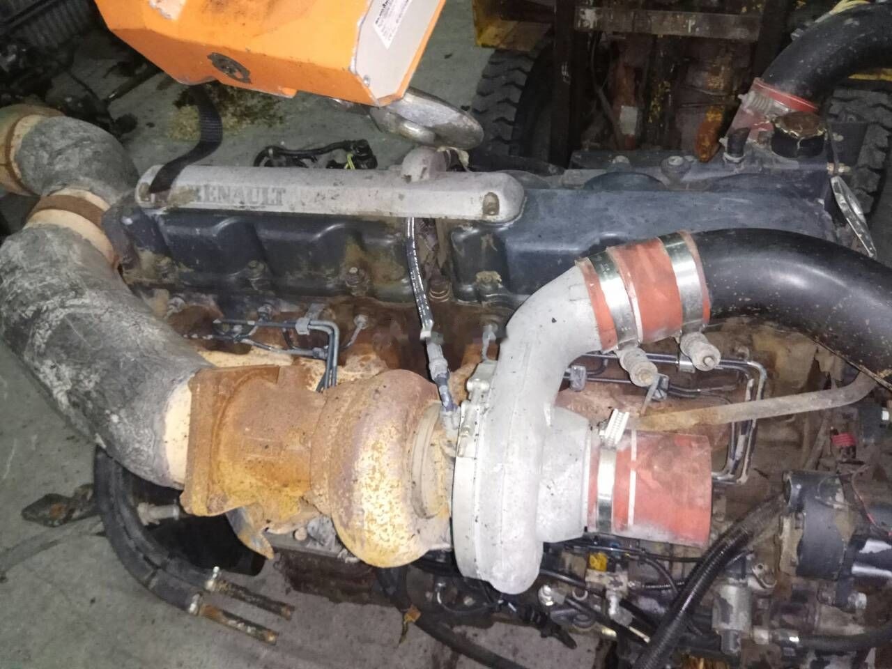 Renault MACK 430 Midr Renault Magnum - Moteur pour Camion: photos 5 Renault MACK 430 Midr Renault Magnum - Moteur pour Camion: photos 5