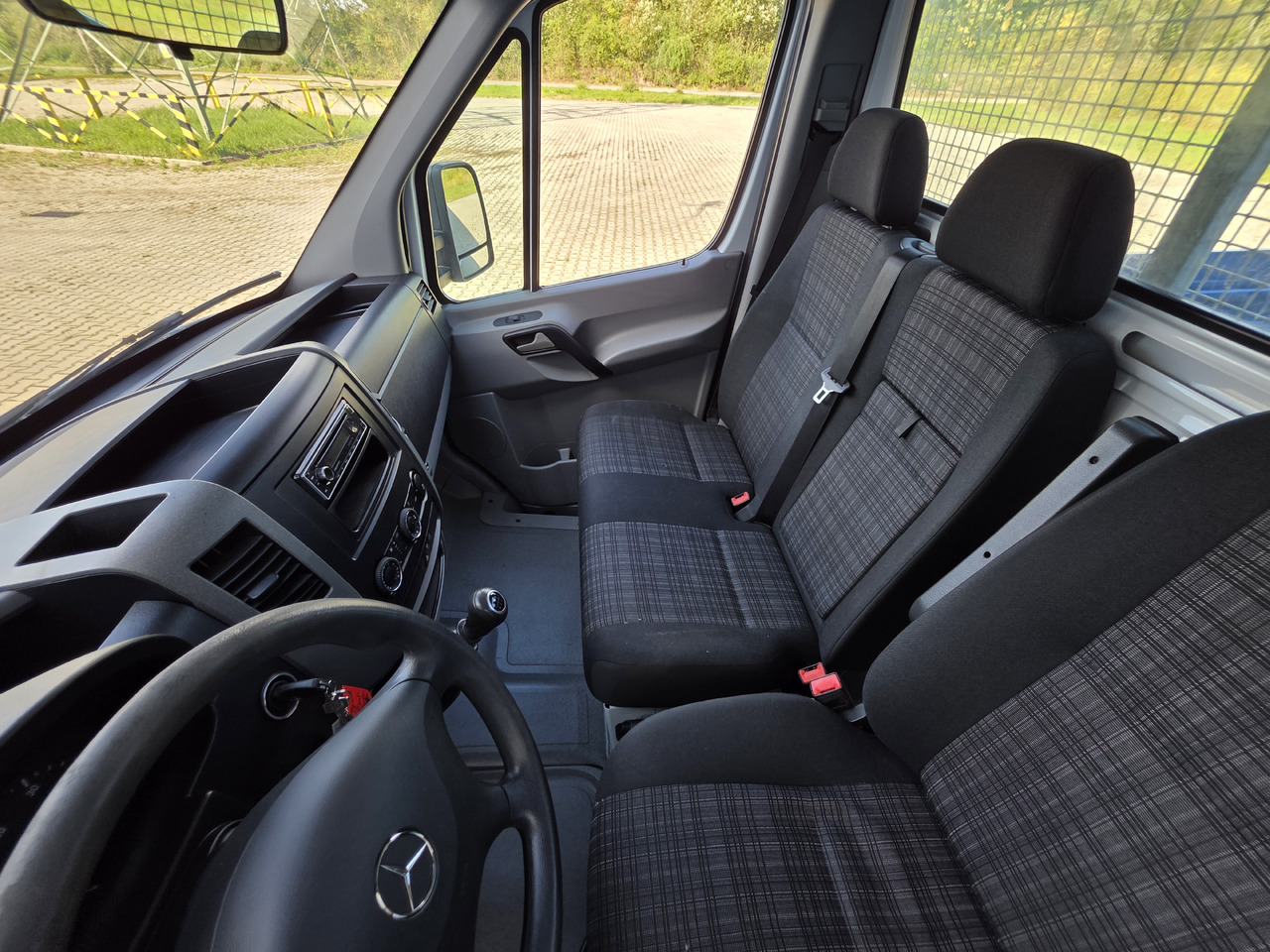 MERCEDES-BENZ Sprinter 419 CDI Wywrotka 4.50 M ! Kiper 3-Stronny ! Klima ! 3.0 CDI  * 190 Km ! - crédit-bail MERCEDES-BENZ Sprinter 419 CDI Wywrotka 4.50 M ! Kiper 3-Stronny ! Klima ! 3.0 CDI  * 190 Km !: photos 24