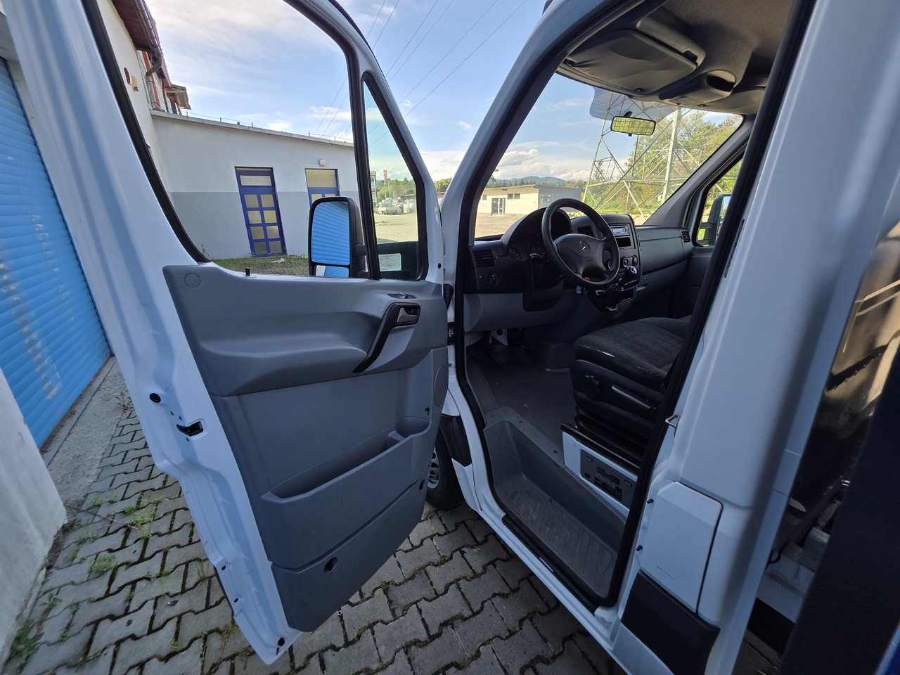 MERCEDES-BENZ Sprinter 419 CDI Wywrotka 4.50 M ! Kiper 3-Stronny ! Klima ! 3.0 CDI  * 190 Km ! - crédit-bail MERCEDES-BENZ Sprinter 419 CDI Wywrotka 4.50 M ! Kiper 3-Stronny ! Klima ! 3.0 CDI  * 190 Km !: photos 21