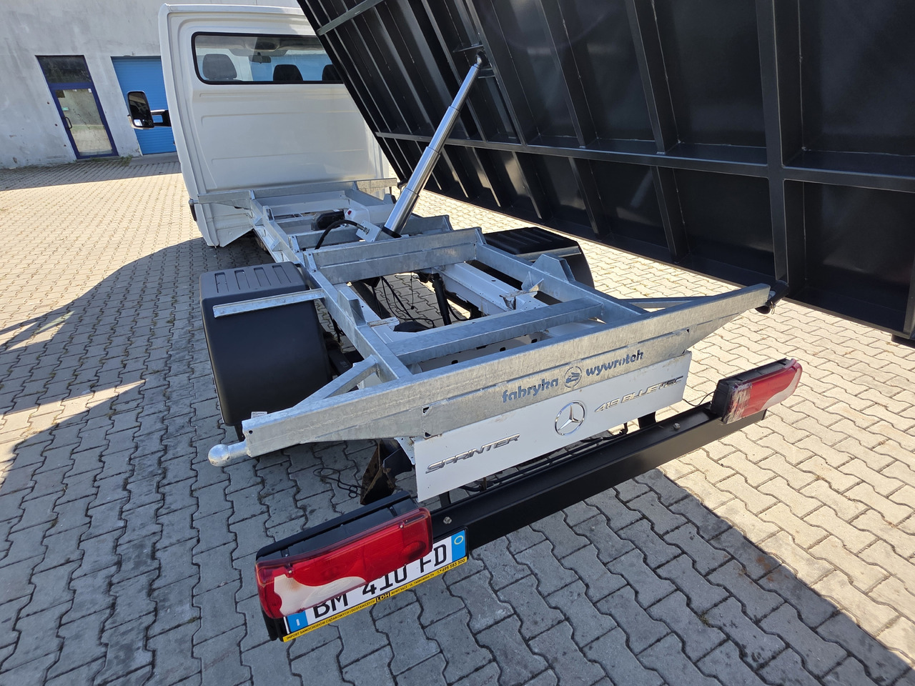 MERCEDES-BENZ Sprinter 419 CDI Wywrotka 4.50 M ! Kiper 3-Stronny ! Klima ! 3.0 CDI  * 190 Km ! - crédit-bail MERCEDES-BENZ Sprinter 419 CDI Wywrotka 4.50 M ! Kiper 3-Stronny ! Klima ! 3.0 CDI  * 190 Km !: photos 16