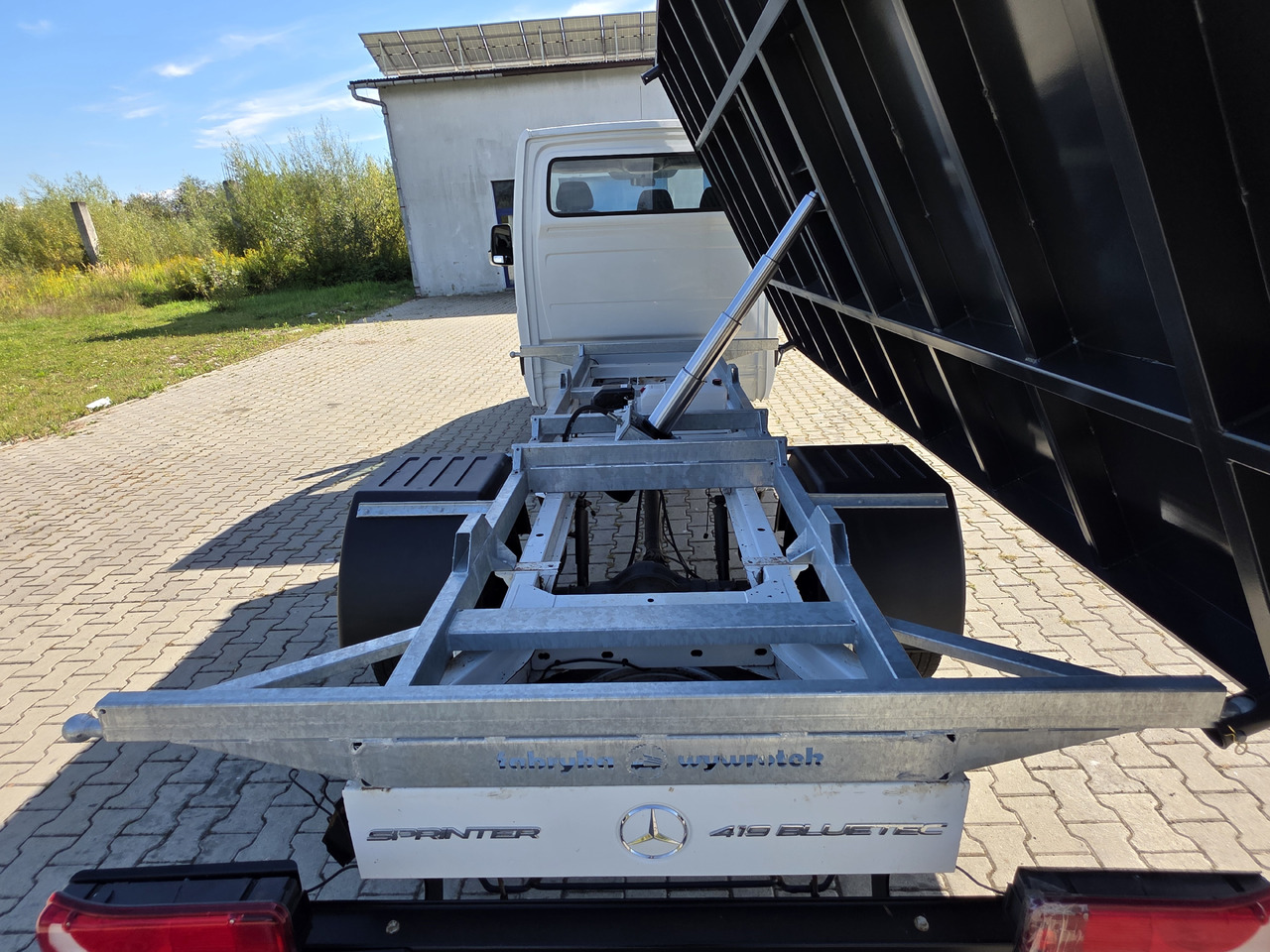 MERCEDES-BENZ Sprinter 419 CDI Wywrotka 4.50 M ! Kiper 3-Stronny ! Klima ! 3.0 CDI  * 190 Km ! - crédit-bail MERCEDES-BENZ Sprinter 419 CDI Wywrotka 4.50 M ! Kiper 3-Stronny ! Klima ! 3.0 CDI  * 190 Km !: photos 17