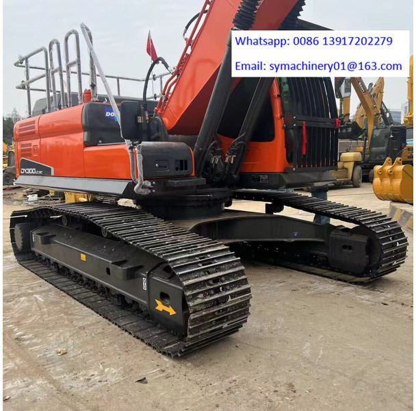 Doosan DX225LC - Pelle sur chenille: photos 2 Doosan DX225LC - Pelle sur chenille: photos 2