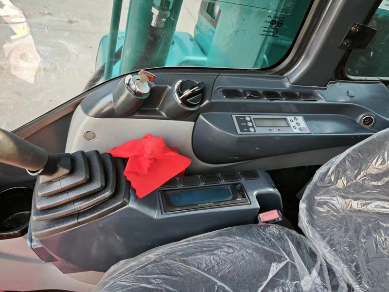 Kobelco SK75 - Mini pelle: photos 3 Kobelco SK75 - Mini pelle: photos 3