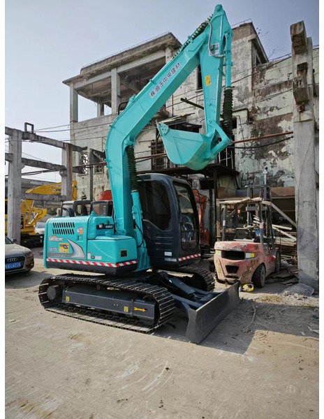 Kobelco SK75 - Mini pelle: photos 1 Kobelco SK75 - Mini pelle: photos 1