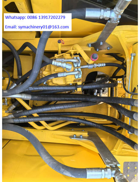 Pelle sur chenille Komatsu PC220-8: photos 16