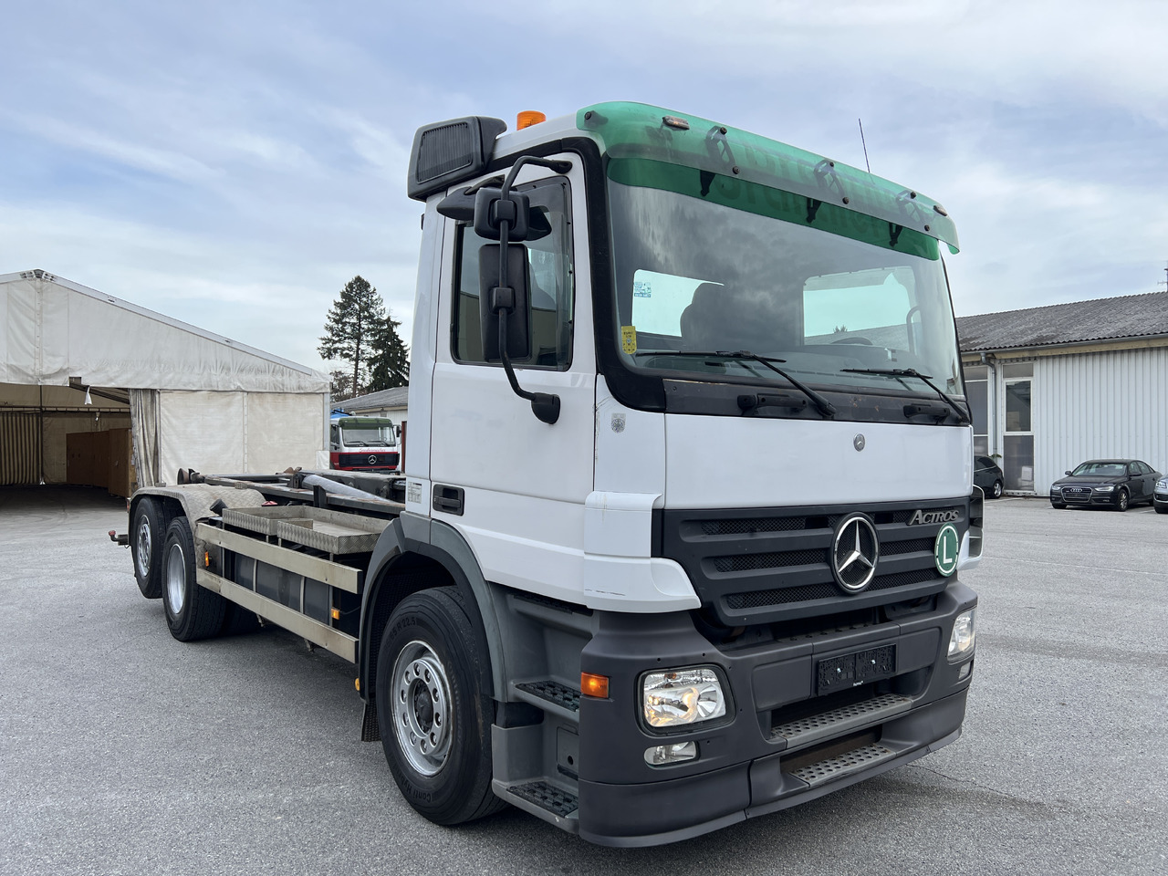 MERCEDES-BENZ Actros 25 41 | Retarder | Kupplung | Differenzial | Liftachse - Camion ampliroll: photos 2 MERCEDES-BENZ Actros 25 41 | Retarder | Kupplung | Differenzial | Liftachse - Camion ampliroll: photos 2