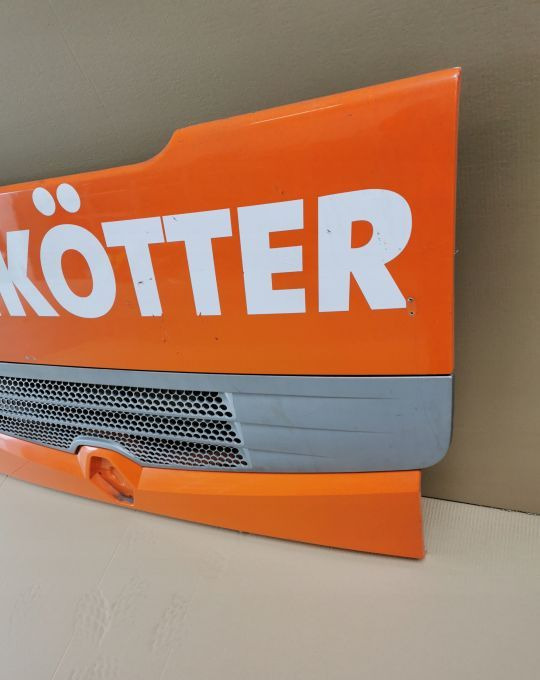 ATRAPA RENAULT PREMIUM DXI ORYGINAŁ - Capot pour Camion: photos 3 ATRAPA RENAULT PREMIUM DXI ORYGINAŁ - Capot pour Camion: photos 3