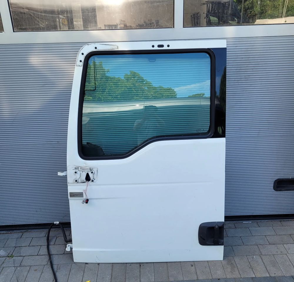 DRZWI MAN TGX LEWE LIFT RAL 9010 ORYGINAŁ CHWALIM116 - Portière et pièces pour Camion: photos 1 DRZWI MAN TGX LEWE LIFT RAL 9010 ORYGINAŁ CHWALIM116 - Portière et pièces pour Camion: photos 1