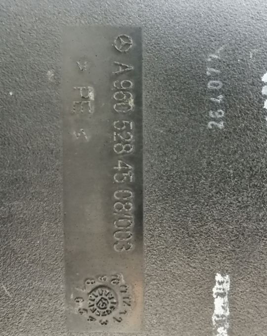 KOMIN MERCEDES ACTROS MP4 GIGA BDF A9605284508/003 - Filtre à air pour Camion: photos 2 KOMIN MERCEDES ACTROS MP4 GIGA BDF A9605284508/003 - Filtre à air pour Camion: photos 2