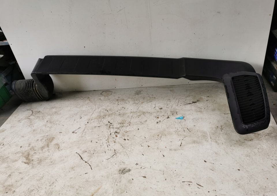 KOMIN MERCEDES ACTROS MP4 GIGA BDF A9605284508/003 - Filtre à air pour Camion: photos 1 KOMIN MERCEDES ACTROS MP4 GIGA BDF A9605284508/003 - Filtre à air pour Camion: photos 1