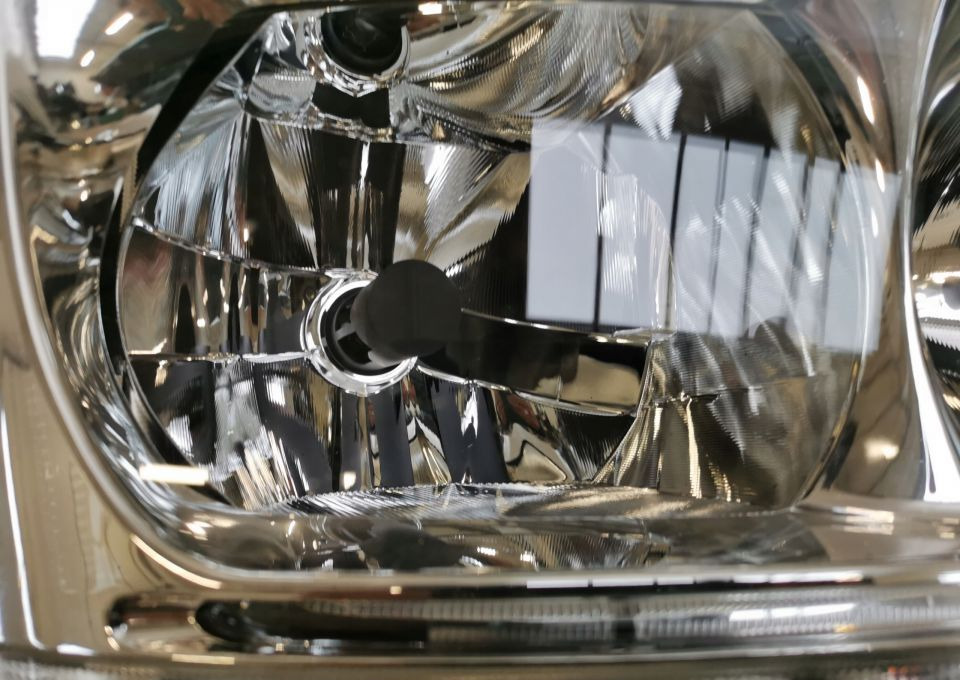 LAMPA XENON MAN TGX TGS RH.ORYGINAŁ LIFT MOCNY LED - Feu avant pour Camion: photos 2 LAMPA XENON MAN TGX TGS RH.ORYGINAŁ LIFT MOCNY LED - Feu avant pour Camion: photos 2