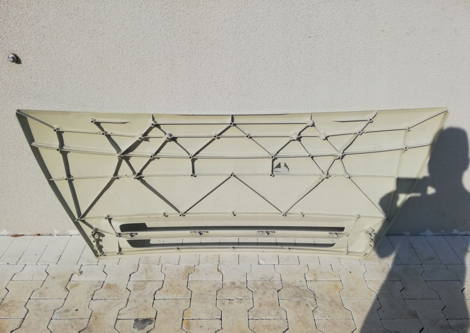 MASKA ATRAPA IVECO EUROCARGO ORYGINAŁ - Capot pour Camion: photos 5 MASKA ATRAPA IVECO EUROCARGO ORYGINAŁ - Capot pour Camion: photos 5