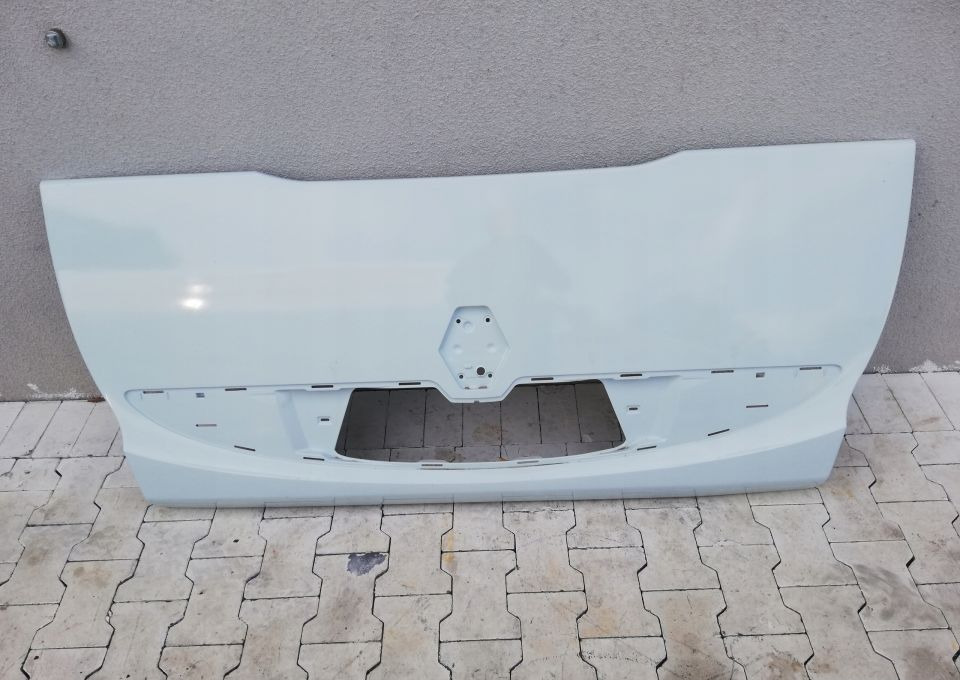 MASKA ATRAPA RENAULT MIDLUM ORYGINAŁ - Capot pour Camion: photos 1 MASKA ATRAPA RENAULT MIDLUM ORYGINAŁ - Capot pour Camion: photos 1