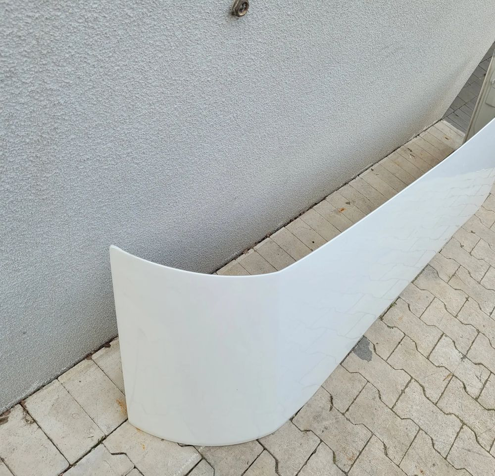 MASKA ATRAPA RENAULT RANGE T GAMA ORYGINAŁ CHWALIM116 - Capot pour Camion: photos 2 MASKA ATRAPA RENAULT RANGE T GAMA ORYGINAŁ CHWALIM116 - Capot pour Camion: photos 2