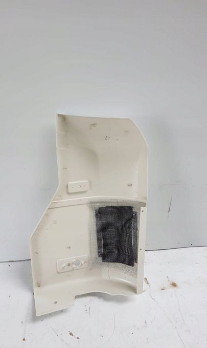 NAROZNIK ZDERZAKA RENAULT MAGNUM E-TECH NOWY PRAWY - Pare-chocs pour Camion: photos 2 NAROZNIK ZDERZAKA RENAULT MAGNUM E-TECH NOWY PRAWY - Pare-chocs pour Camion: photos 2