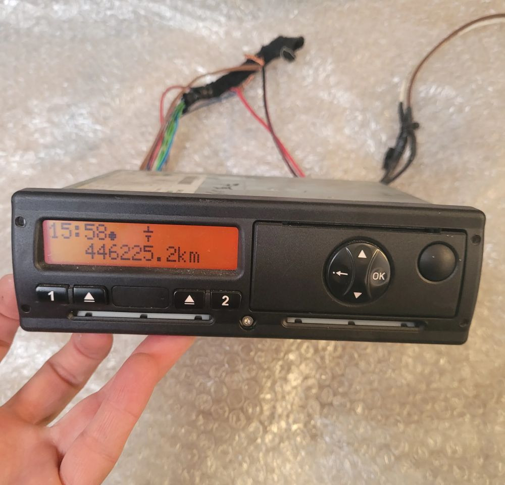 TACHGRAF DAF 1938623 R 2.1 CHWALIM116 - Chronotachygraphe pour Camion: photos 1 TACHGRAF DAF 1938623 R 2.1 CHWALIM116 - Chronotachygraphe pour Camion: photos 1