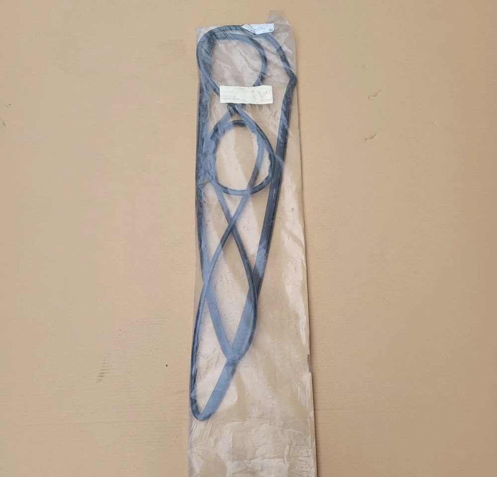 USZCZELKA NOWA ORYGINAŁ SPRINTER A9066710020 - Fenêtre et pièces pour Véhicule utilitaire: photos 1 USZCZELKA NOWA ORYGINAŁ SPRINTER A9066710020 - Fenêtre et pièces pour Véhicule utilitaire: photos 1