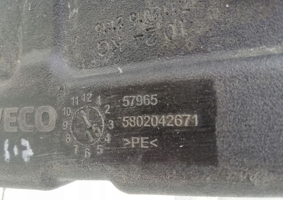 ZBIORNIK AD BLUE STRALIS TRAKKER 5802042671 - AdBlue réservoir pour Camion: photos 4 ZBIORNIK AD BLUE STRALIS TRAKKER 5802042671 - AdBlue réservoir pour Camion: photos 4