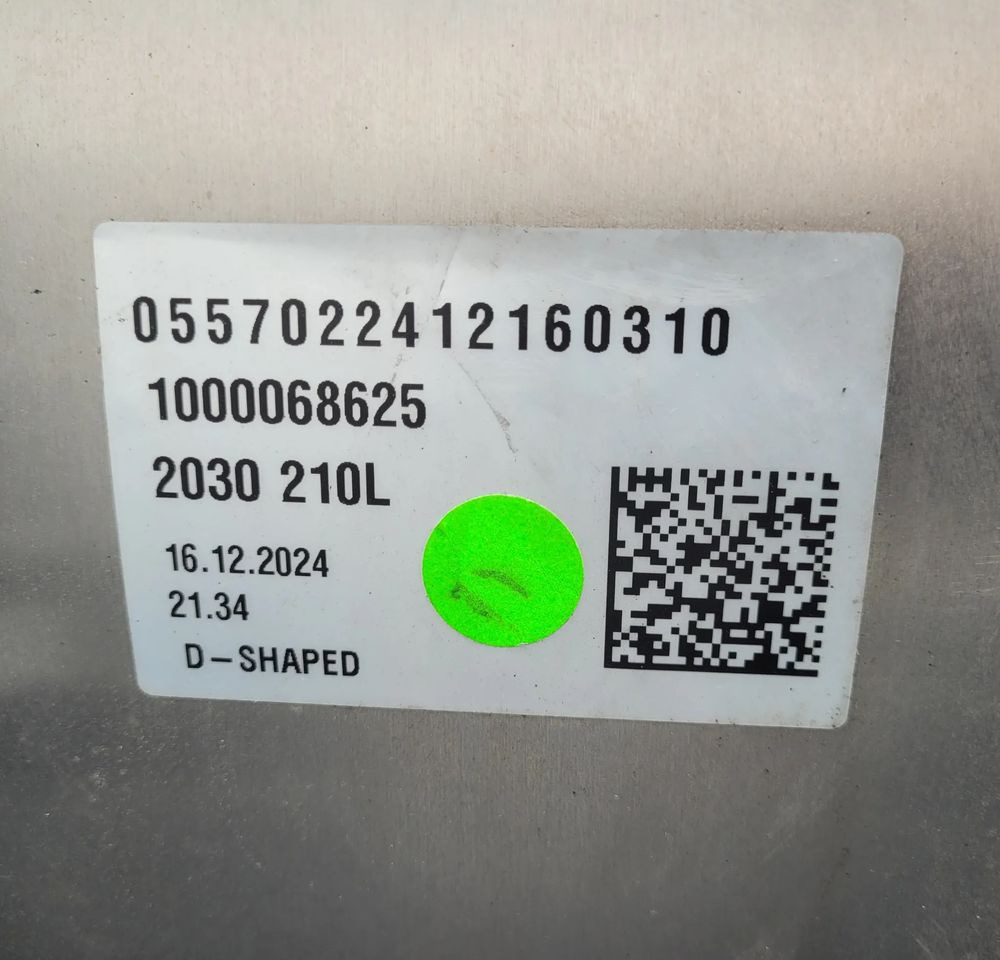 ZBIORNIK PALIWA VOLVO FH4 FH5 RENAULT 21516443 210L CHWALIM116 - Réservoir de carburant pour Camion: photos 5 ZBIORNIK PALIWA VOLVO FH4 FH5 RENAULT 21516443 210L CHWALIM116 - Réservoir de carburant pour Camion: photos 5
