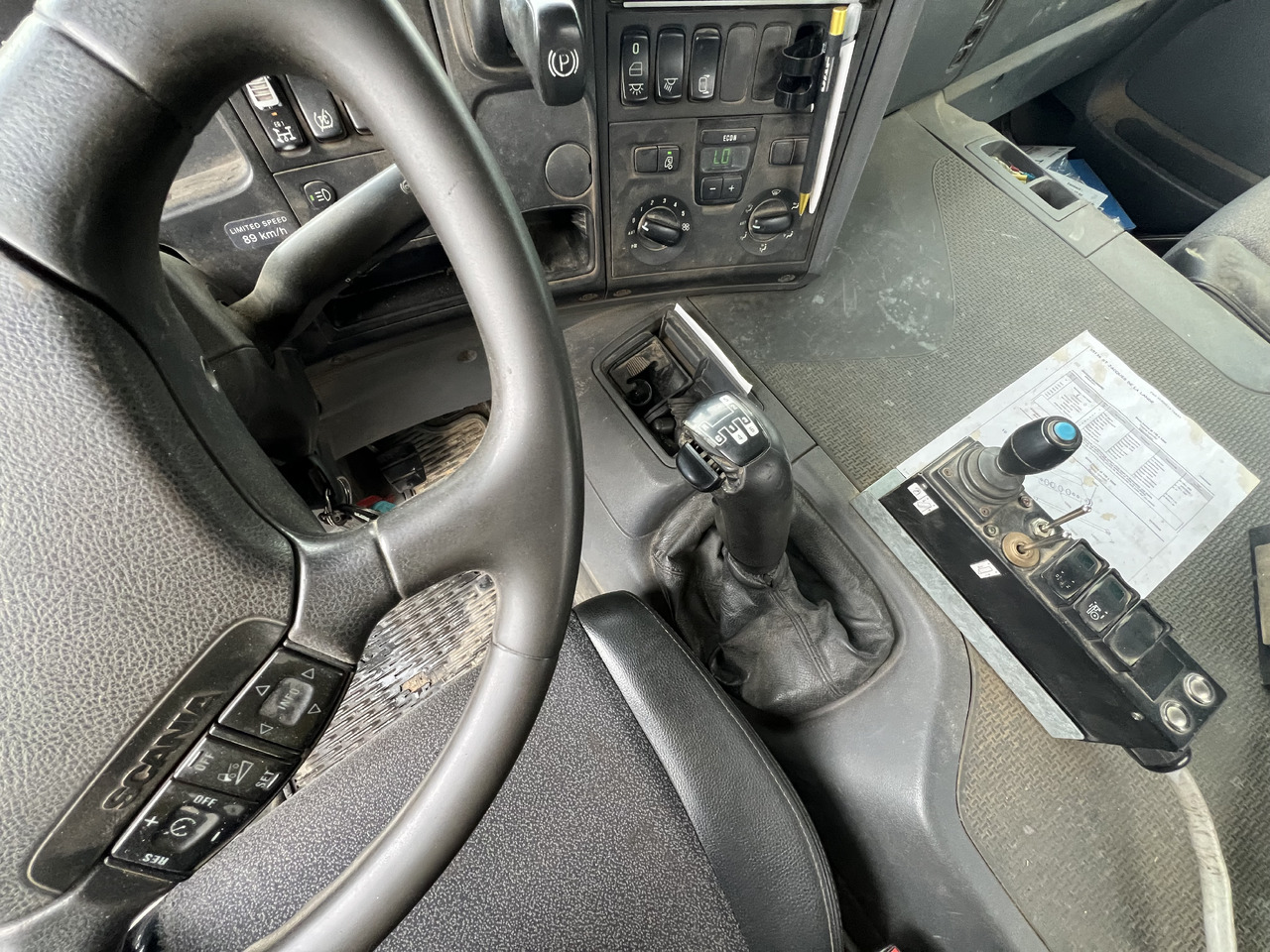 SCANIA 8x4 - Camion ampliroll: photos 5 SCANIA 8x4 - Camion ampliroll: photos 5