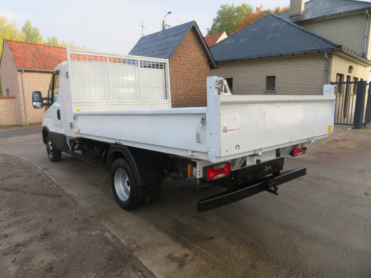 Iveco Daily 35C16 3.0 - L3 - Kipper - Utilitaire benne: photos 5 Iveco Daily 35C16 3.0 - L3 - Kipper - Utilitaire benne: photos 5